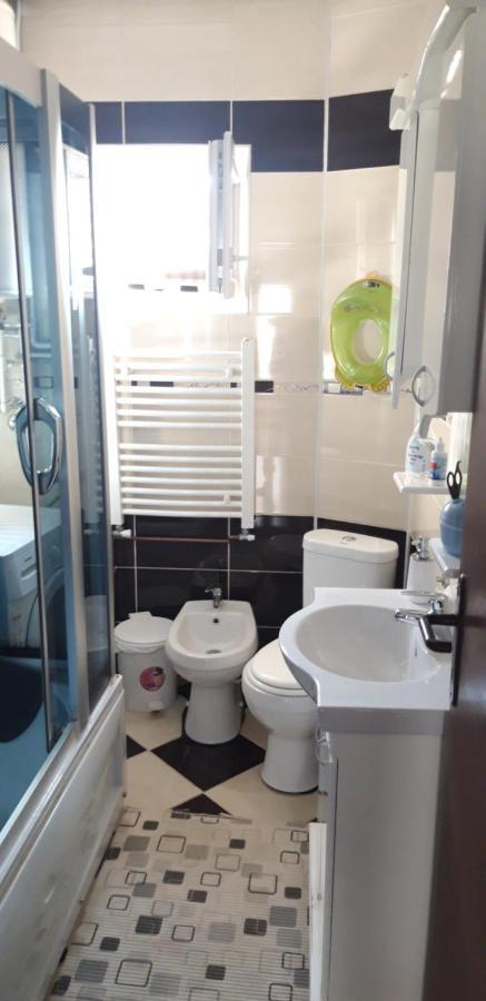 Apartments Holiday Вране Экстерьер фото